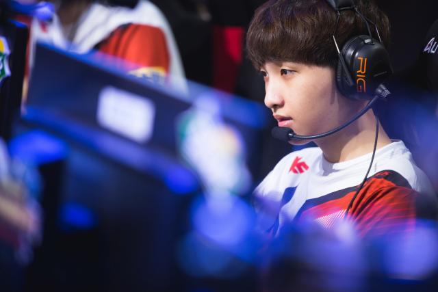 借迅猛的进 借迅猛的进